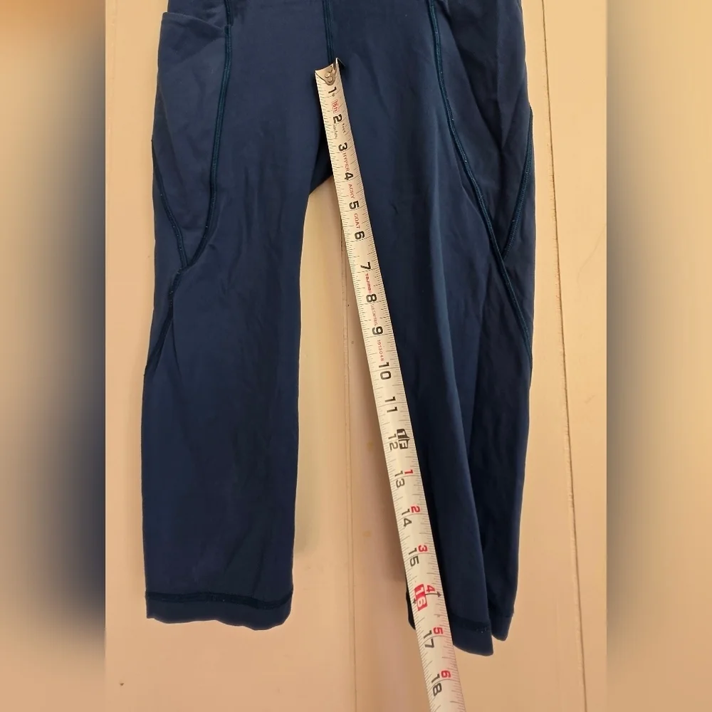 Lululemon Break Free Crop 17” (Nulux) In Night Tide Size 4
